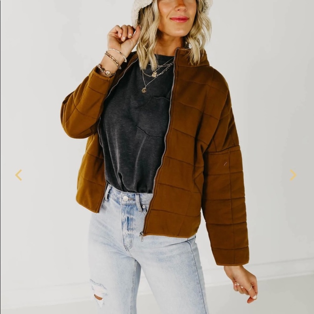 The Kelsey Quilted zip Jacket - Camel
